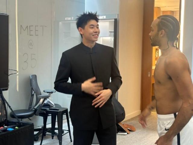 1728962542288076256.jpg a5200b89ly1humvy7a8rlj20sg0lcq55.jpg