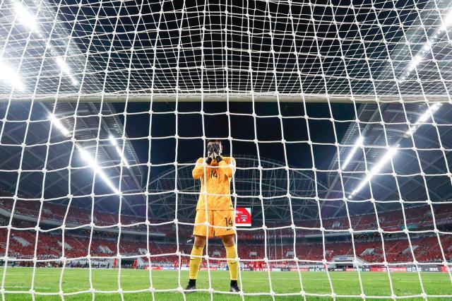 华体会登录入口-国足生死战王大雷神扑续命赛后流泪：做我能做到的